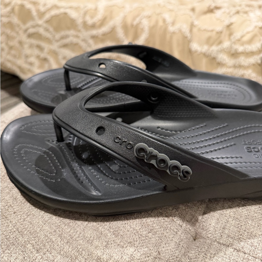 CROCS Black Unisex Footwear